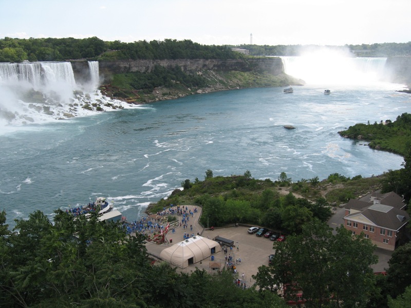 NiagaraFalls03.jpg