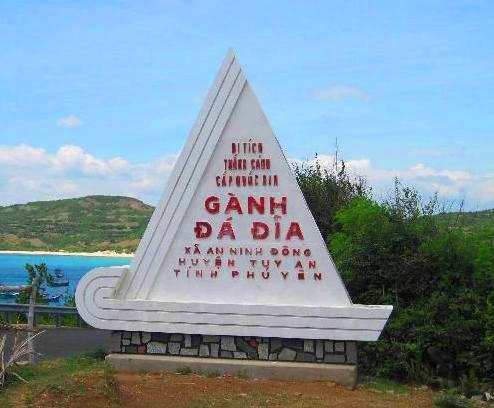 GANH DA DIA - PhuYen.JPG